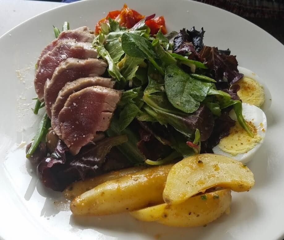 Seared Ahi Nicoise salad